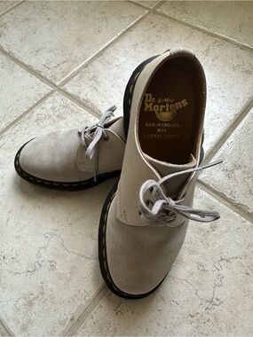 Dr. Martens Light Gray Suede Derby 3-Eye shoes